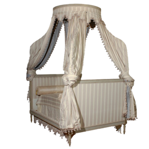 canopy_bed__png_by_hotshot34-d5bliwy